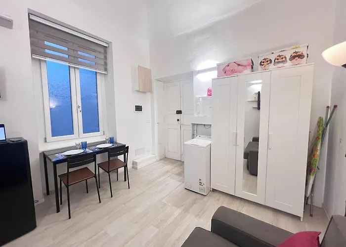 Vivi Torino! Monolocale In Pieno Centro Wifi Ac شقة *